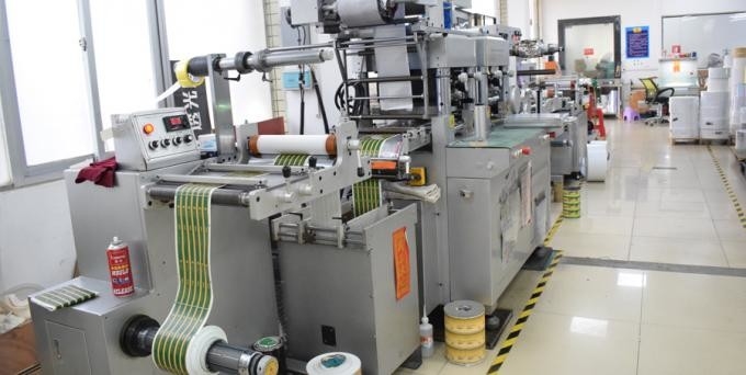GUANGZHOU YM PACKAGE PRODUCTS CO.,LTD. manufacturer production line