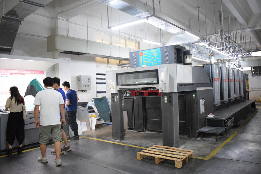 GUANGZHOU YM PACKAGE PRODUCTS CO.,LTD. manufacturer production line