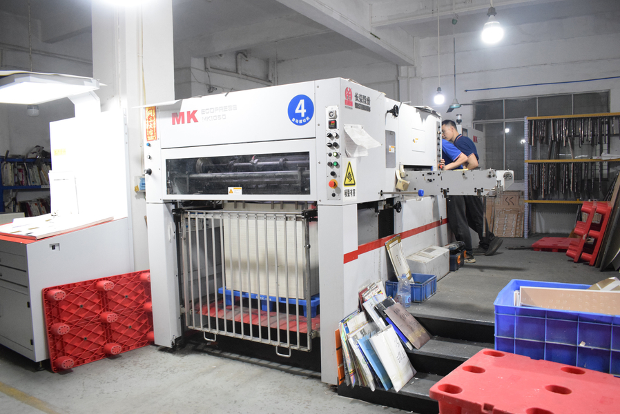 GUANGZHOU YM PACKAGE PRODUCTS CO.,LTD. manufacturer production line