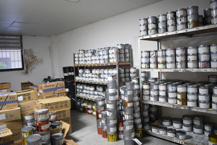 GUANGZHOU YM PACKAGE PRODUCTS CO.,LTD. manufacturer production line