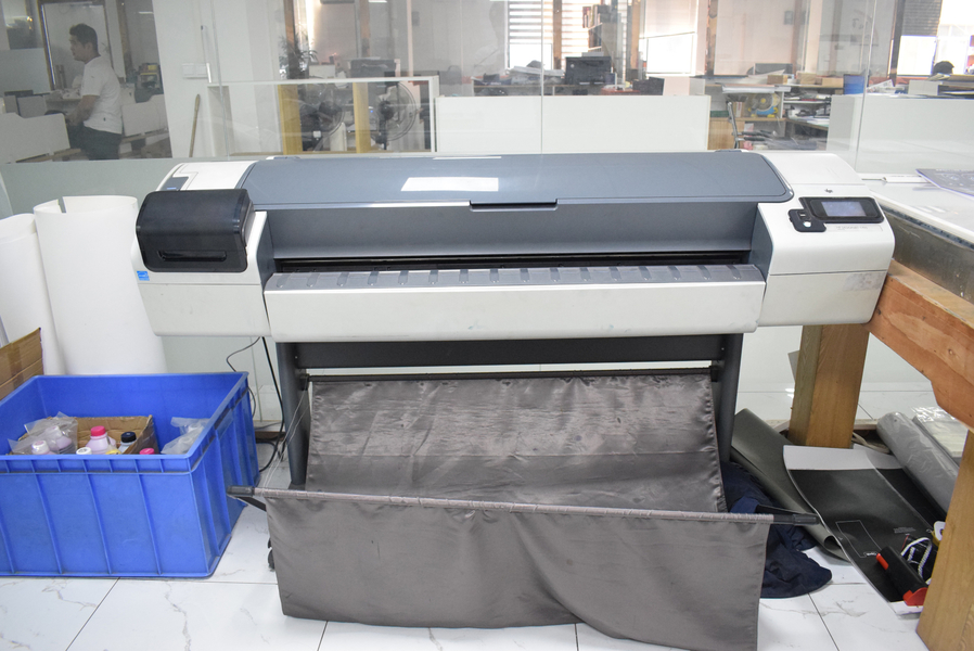 GUANGZHOU YM PACKAGE PRODUCTS CO.,LTD. manufacturer production line